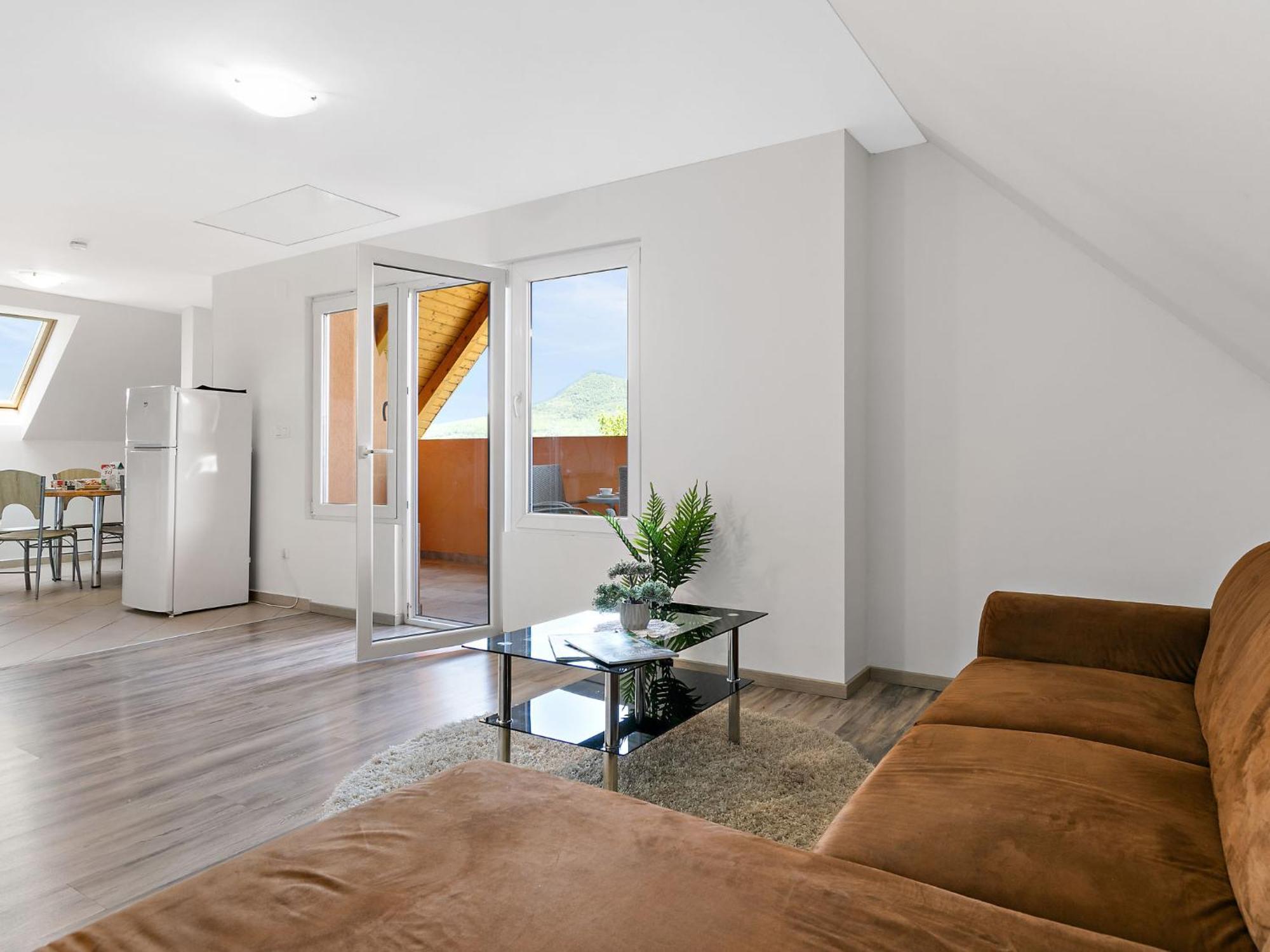 Apartment Beate - Bac121 By Interhome Badacsonytomaj Buitenkant foto